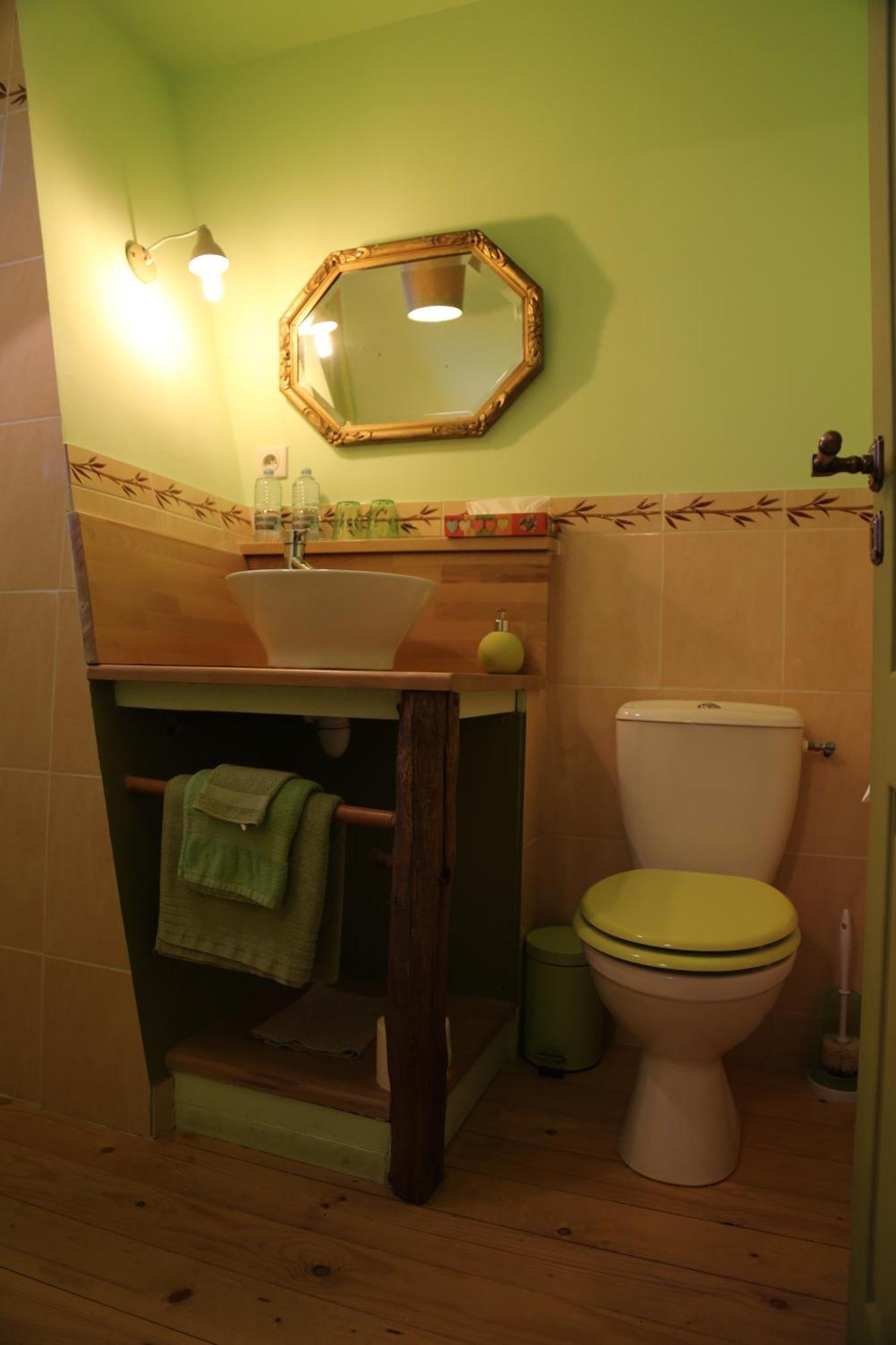 Les Grandes Fontaines Bed & Breakfast La Longine Exterior photo