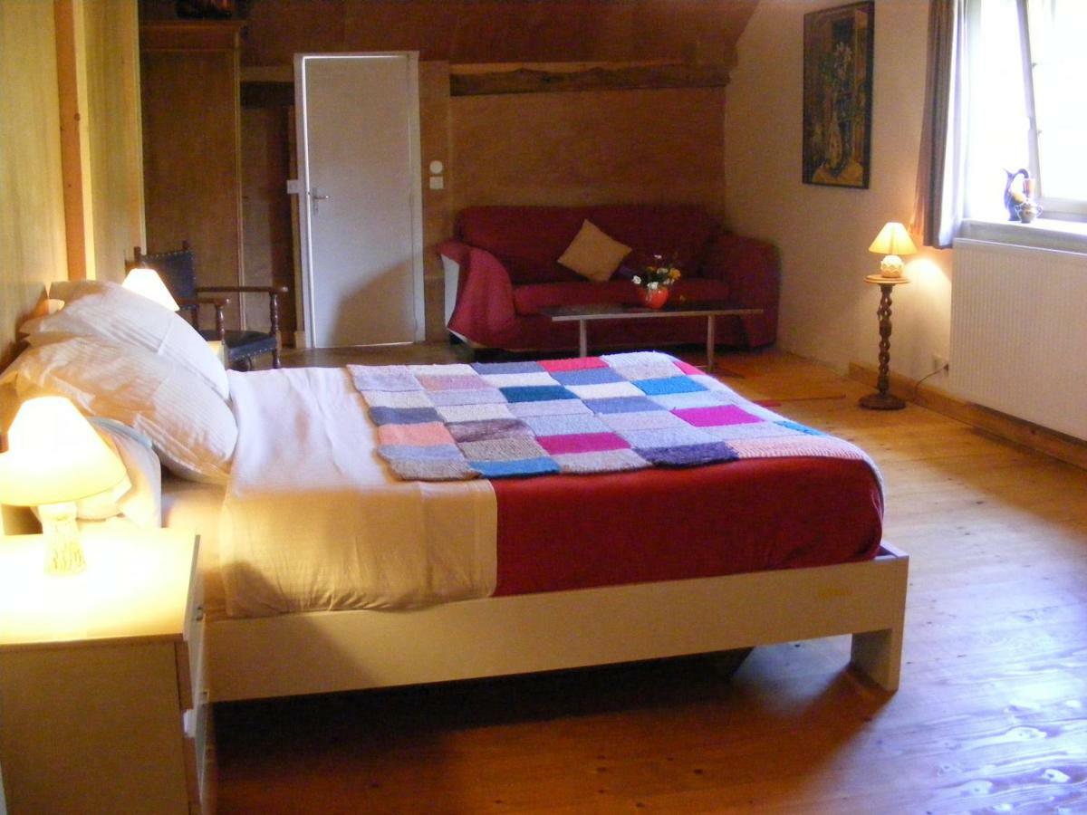 Les Grandes Fontaines Bed & Breakfast La Longine Exterior photo